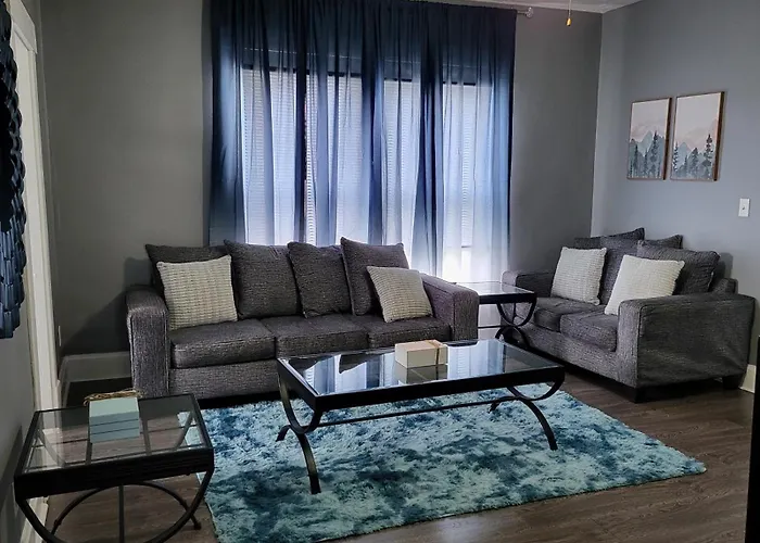 Habitación en casa particular Guest With Two Double Beds In Oh, Airport Location *